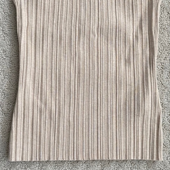 Quince Cotton Cashmere Ribbed Tank Heather Oatmeal M Wardrobe Staple Stretch NWT - Picture 8 of 15